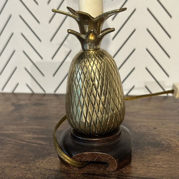 Vintage Brass Pineapple Lamp Wood Base Tropical Decor 10” Table Light - No Shade - Picture 7 of 14